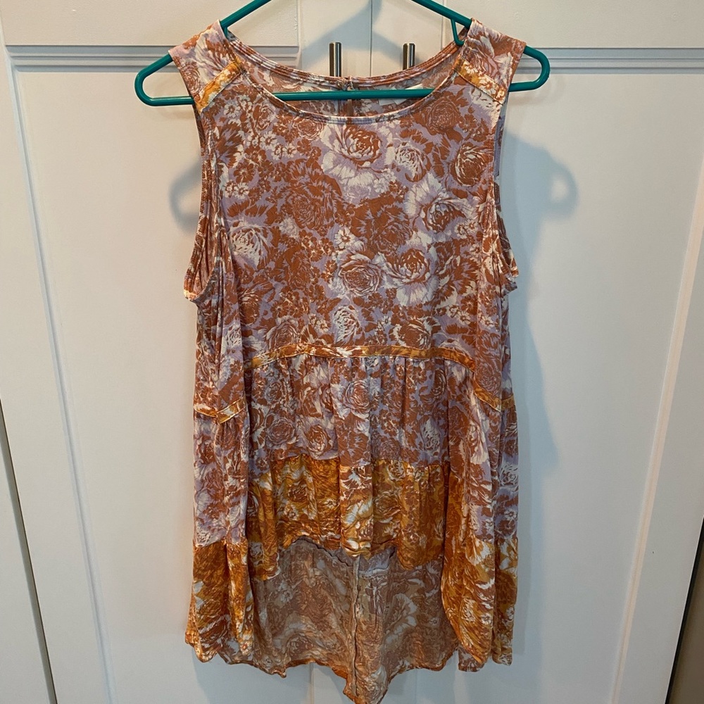 Maurices lavender and orange floral high low tank top